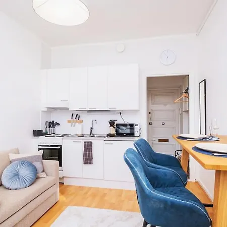Elegant Studio In Downtown - Free Wi-Fi Helsinki Exterior photo